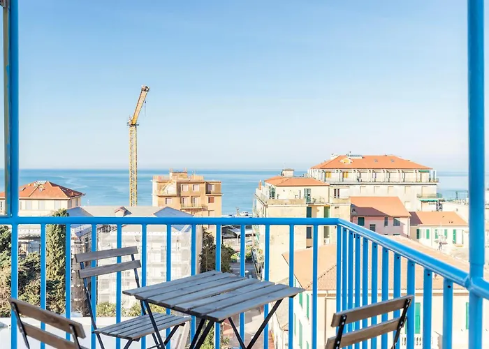 Il Mare In Ogni Stanza, شقة ليفانتو